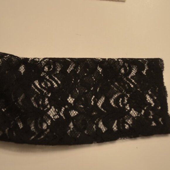 SOPHISTICATE Black soft lace coat with band collar  Made in Canada - Picture 5 of 6